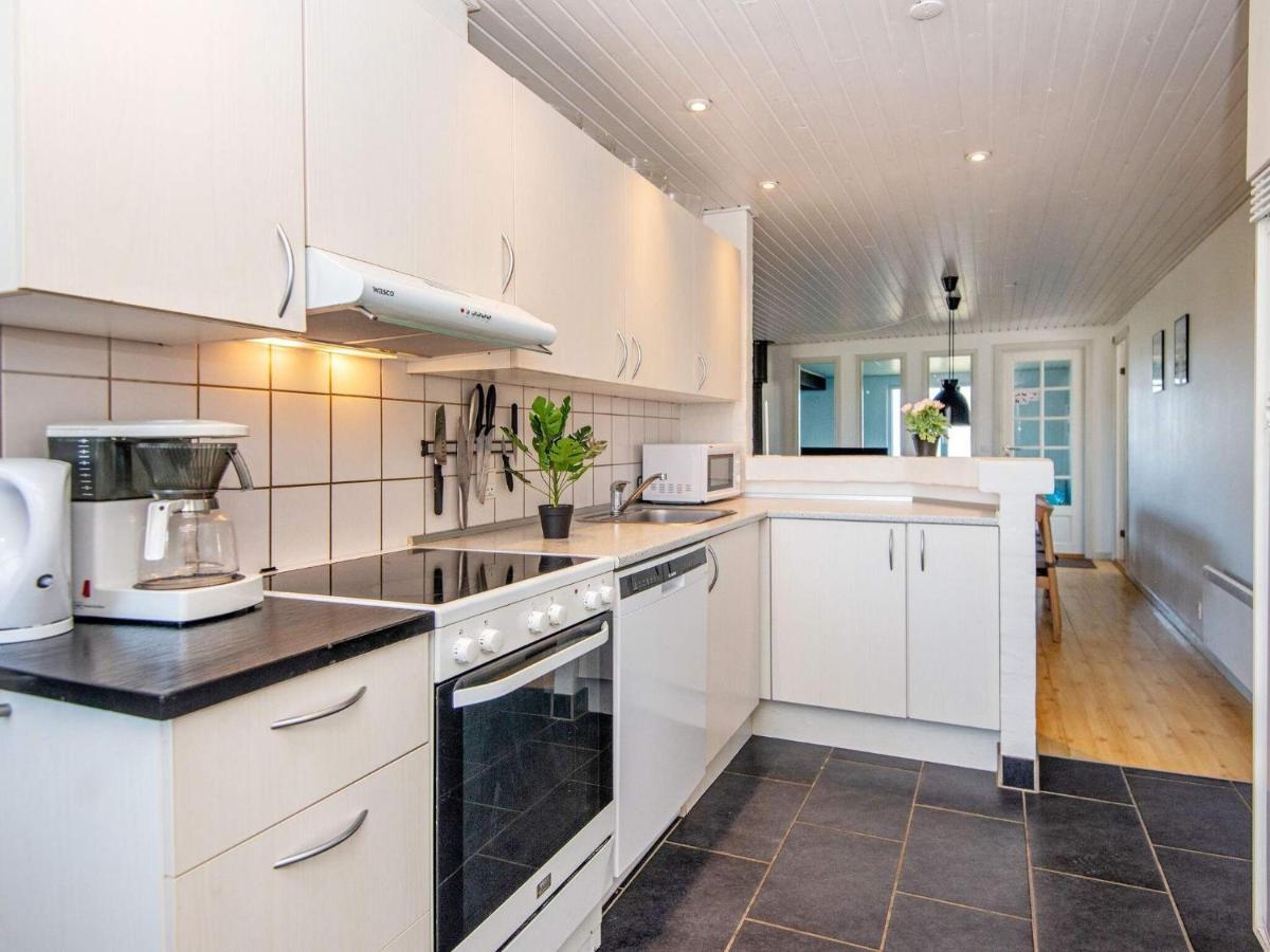 10 Person Holiday Home In Juelsminde Sonderby  Экстерьер фото